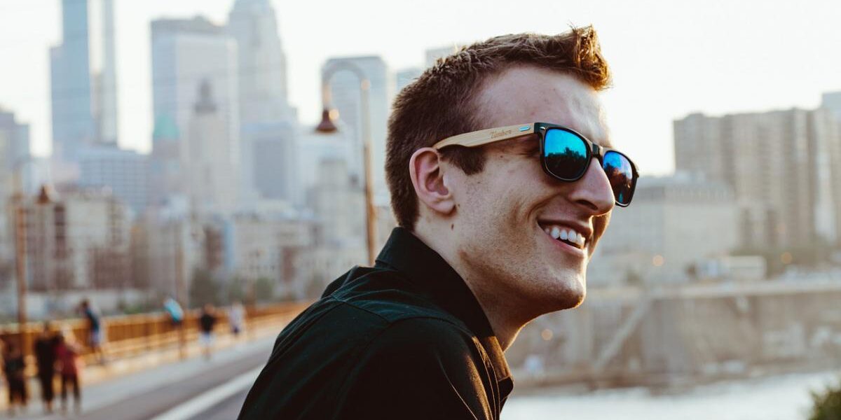 man-2586411_1280 Monitoring